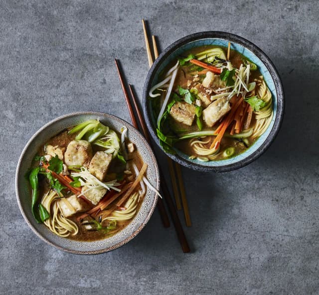 Jak zrobić ramen wegetariański w 30 minut – pyszny i zdrowy przepis Jak zrobić ramen wegetariański w 30 minut – pyszny i zdrowy przepis