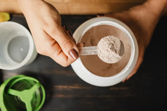 Czy shake proteinowy jest zdrowy? Sprawdź, co musisz wiedzieć! Czy shake proteinowy jest zdrowy? Sprawdź, co musisz wiedzieć!